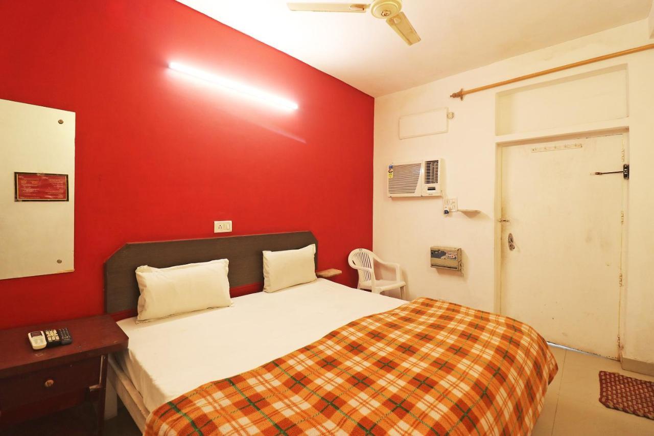 Spot On 48690 Hotel Host Agra  Luaran gambar
