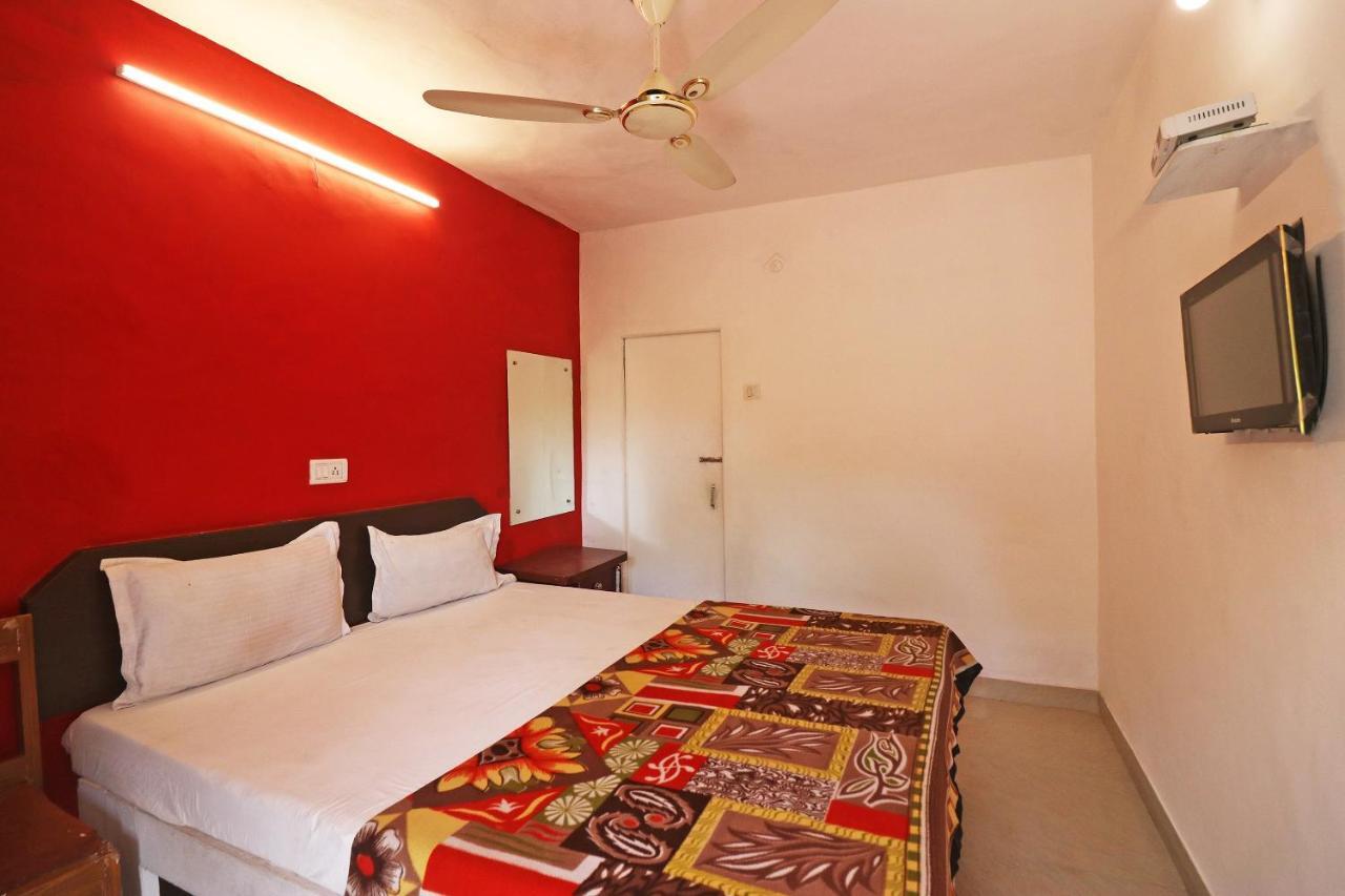 Spot On 48690 Hotel Host Agra  Luaran gambar