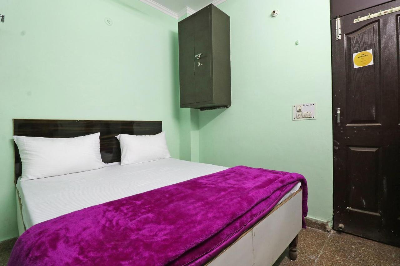 Spot On 48690 Hotel Host Agra  Luaran gambar