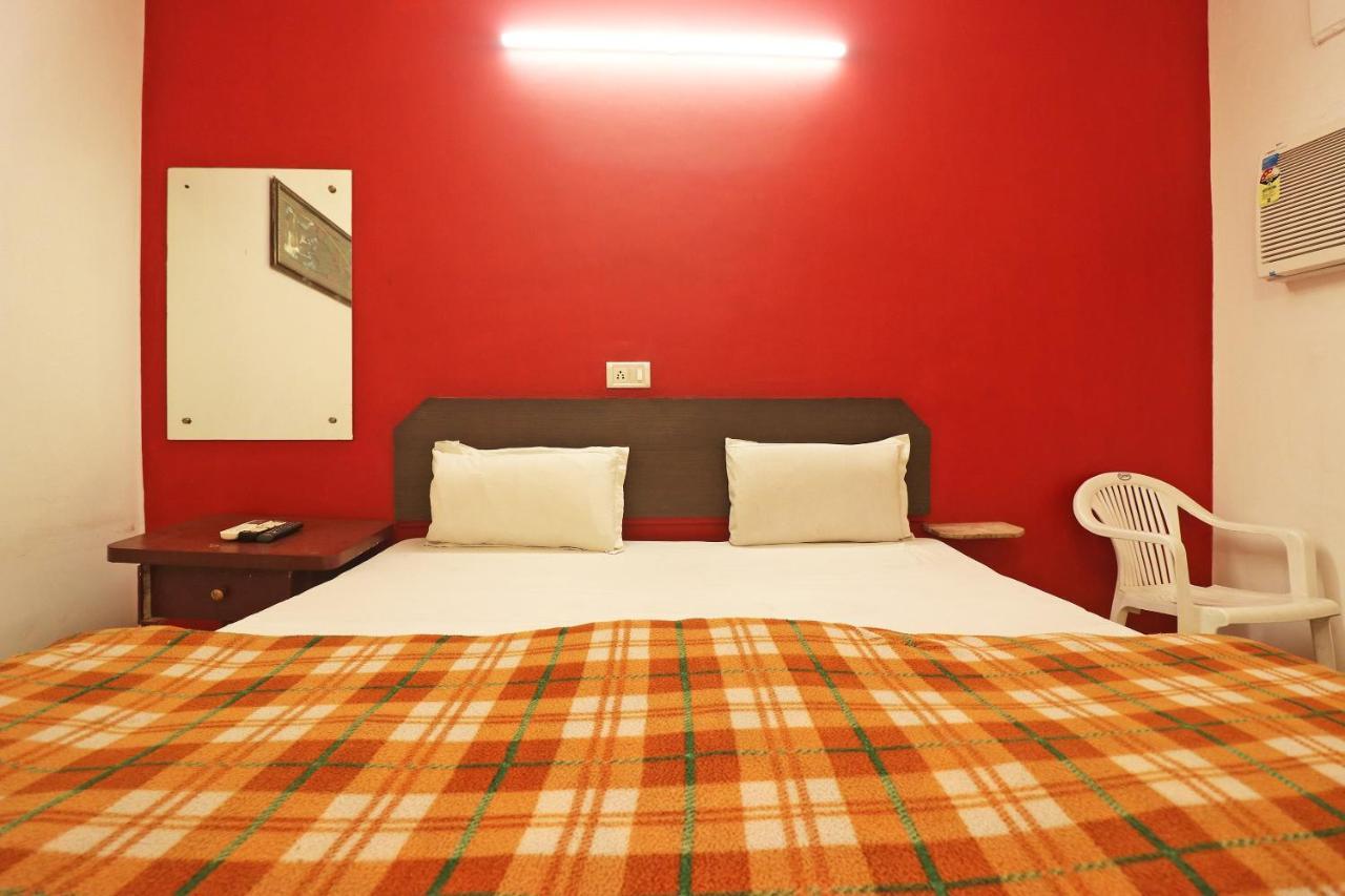 Spot On 48690 Hotel Host Agra  Luaran gambar